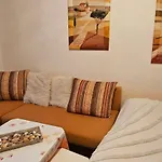 Tomy1 Pensión 3*