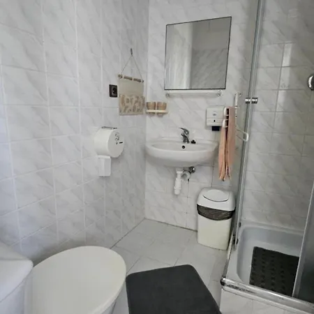 Tomy1 Guest house 3*